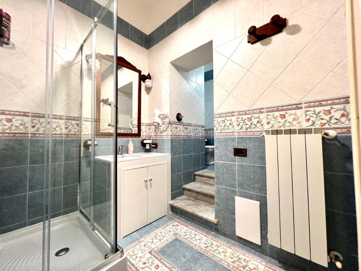 Domus Elena - Plebiscito Apartment Napoli Ngoại thất bức ảnh