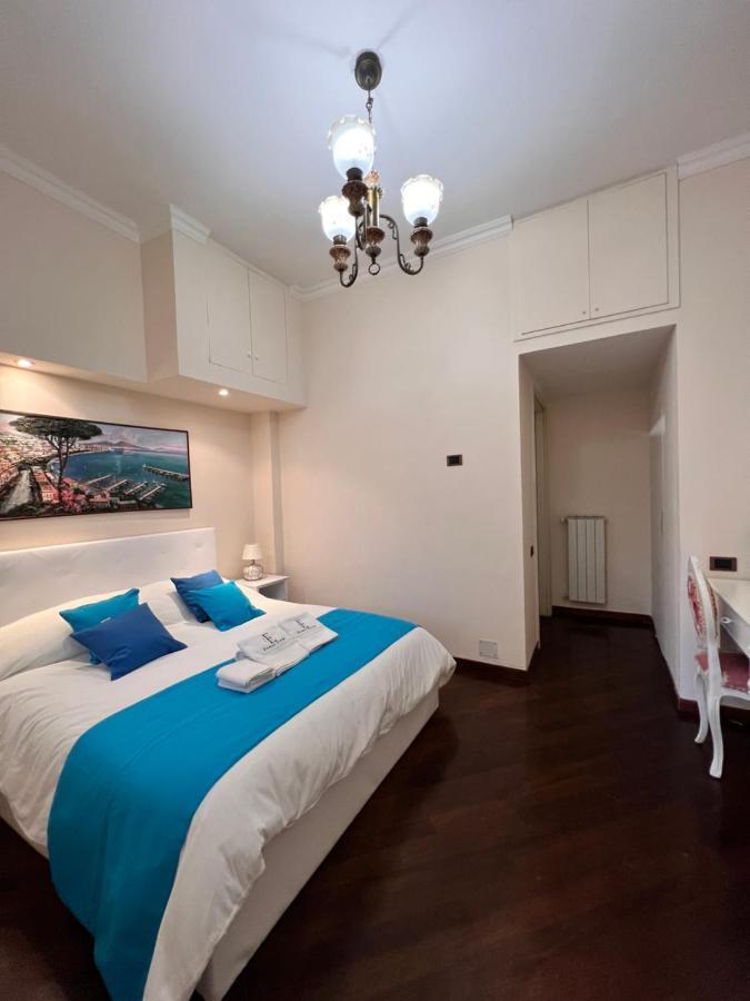 Domus Elena - Plebiscito Apartment Napoli Ngoại thất bức ảnh